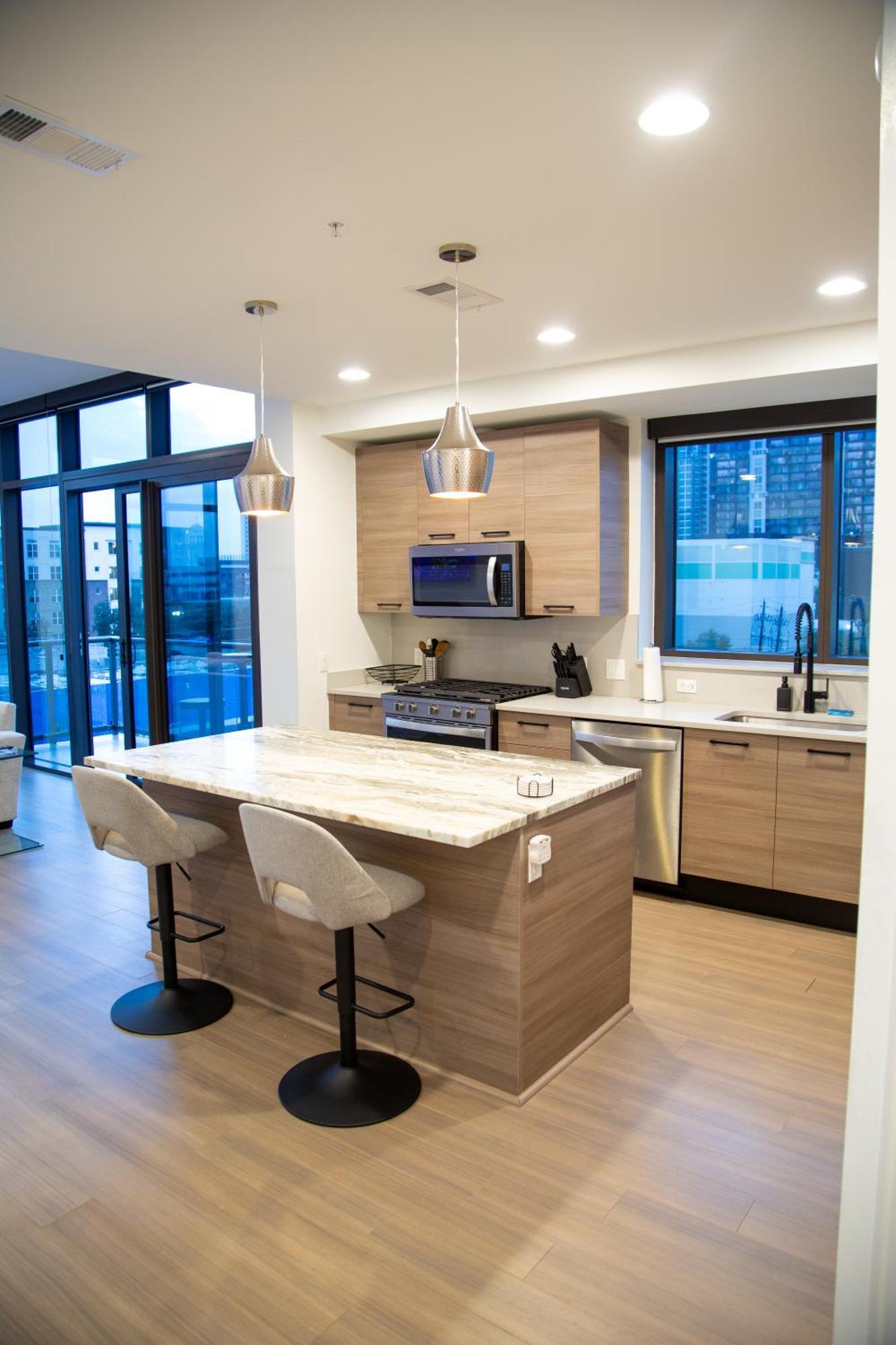 Cozy Toyota Center Apartment Houston